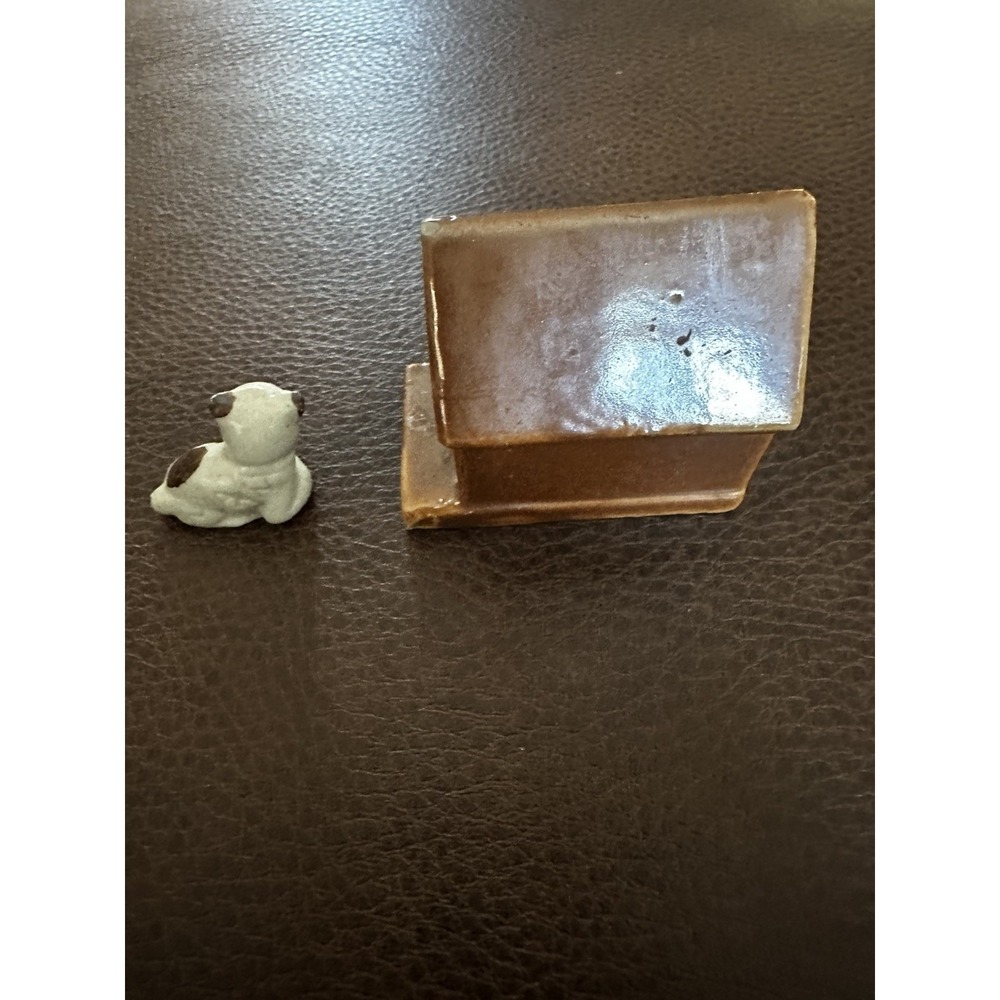 Vintage 1950s Porcelain Small Dog House Figurine 1 3/4" Tall w tiny Cat Japan - Picture 4 of 6